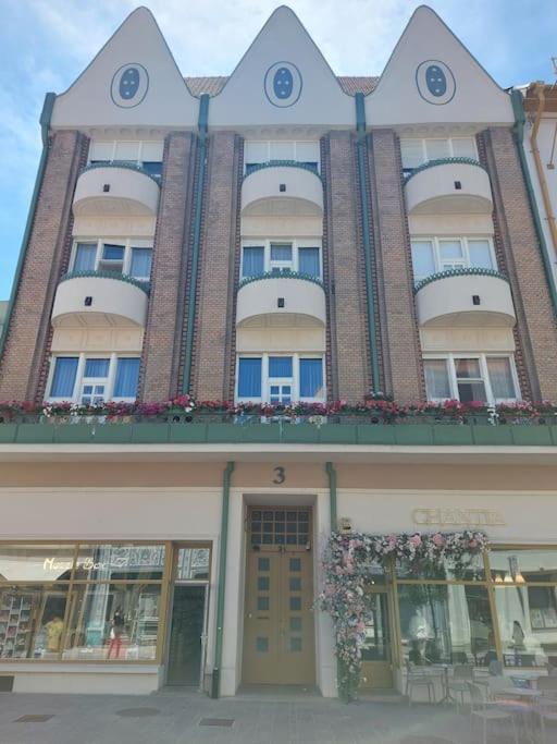 Art Nouveau Apartment Ultracentral Oradea Ngoại thất bức ảnh